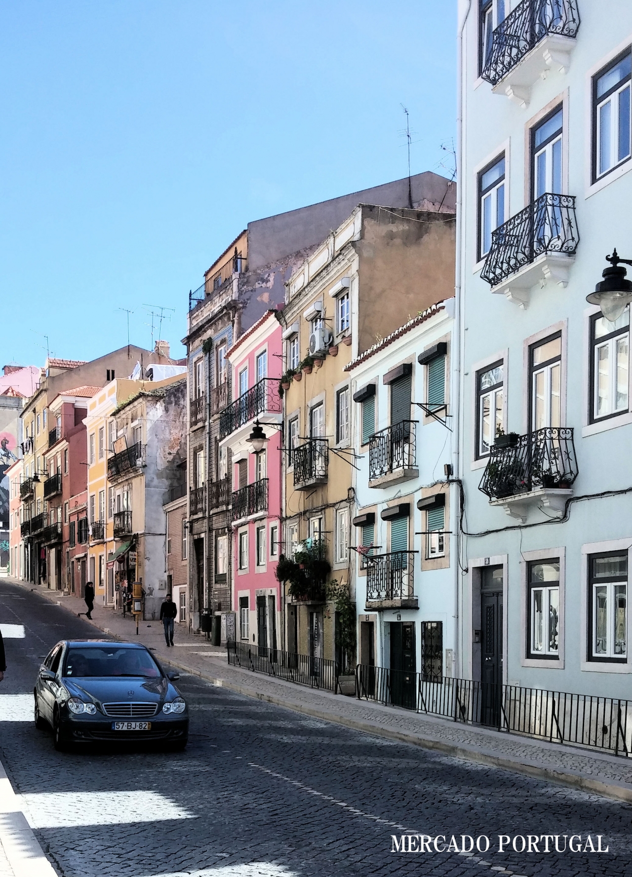 あるリスボンの街角で。